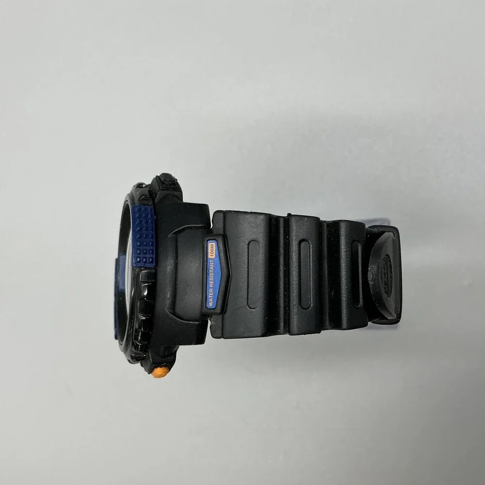 VIntage Timex Reef Gear Mens Watch 43mm Green Digital Black Compass Strap Alarm
